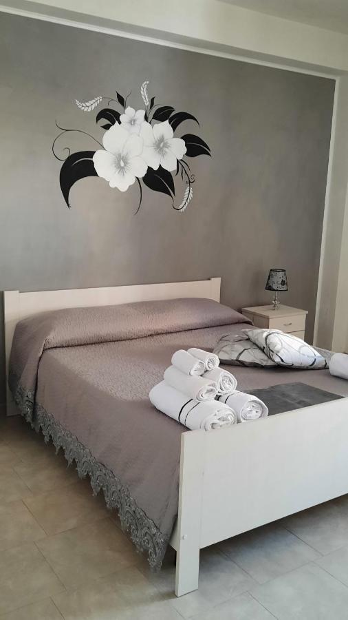 Casa Vacanze Il Glicine 1 Apartment Пакино Екстериор снимка